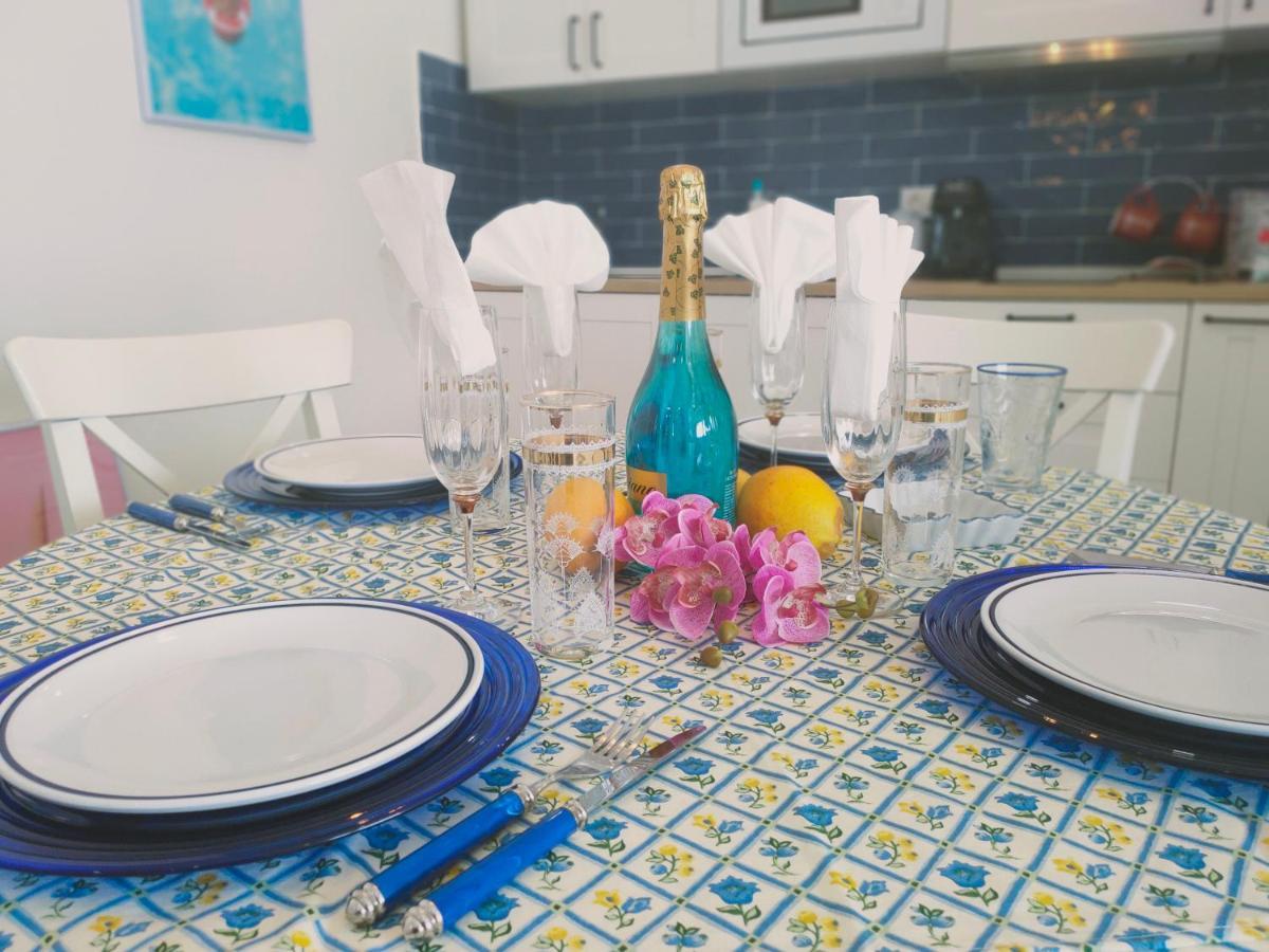Lagunillas Voyager Apartment By Namaste Elite Málaga Eksteriør bilde