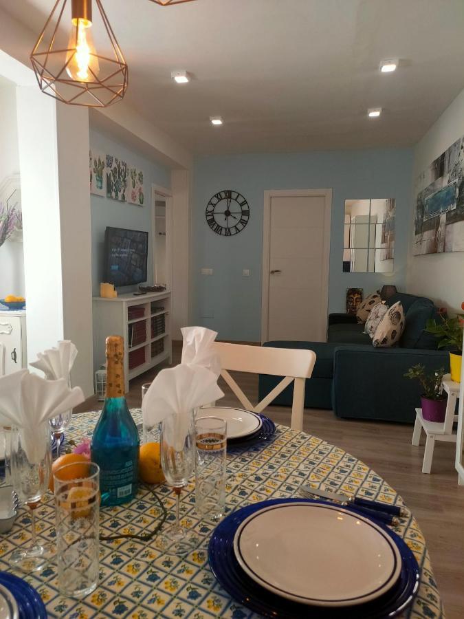 Lagunillas Voyager Apartment By Namaste Elite Málaga Eksteriør bilde